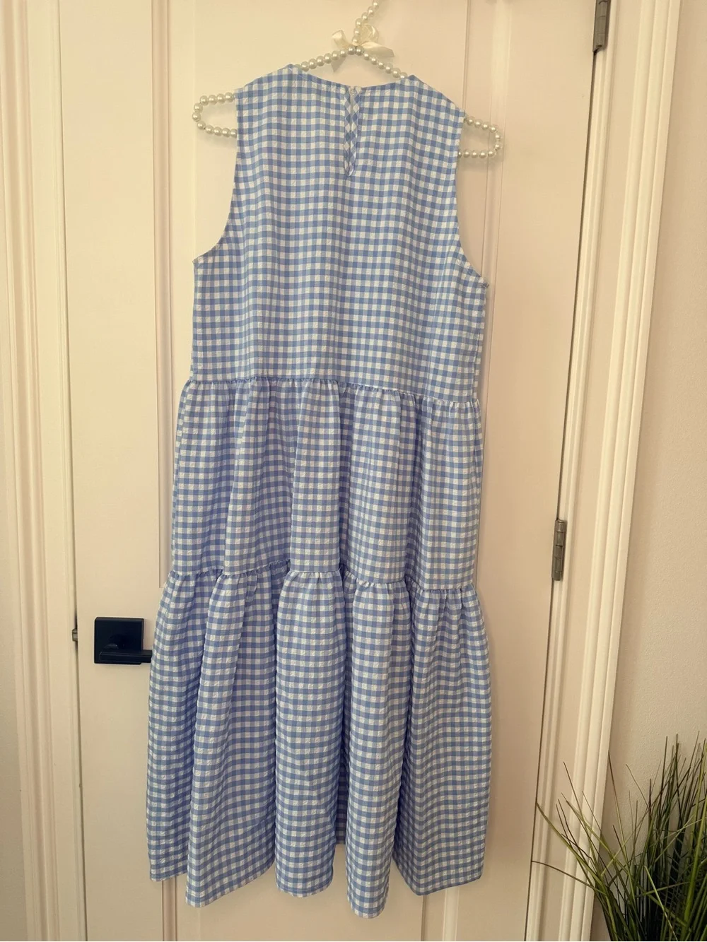 En Saison Light Blue Gingham Tiered Dress Women’s size medium - Picture 5 of 5